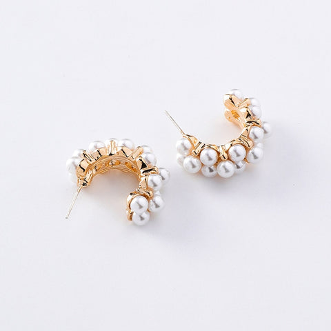 Pearls are a woman best friend Earrings